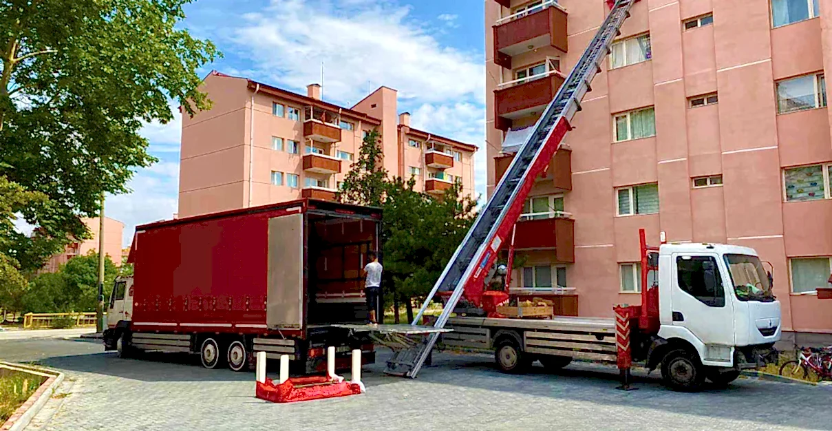 Sumqayıt nakliyat güvenli taşıma hizmeti